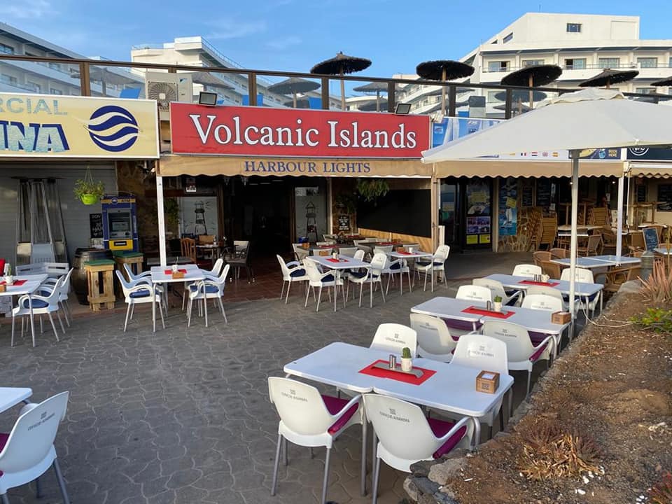 Volcanic Island, bares y pubs en San Miguel de Abona